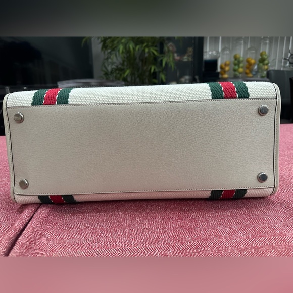 NWT Gucci Canvas Interlocking GG White Tote - Picture 11 of 13